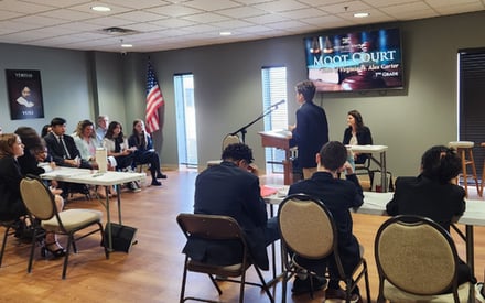 moot-court